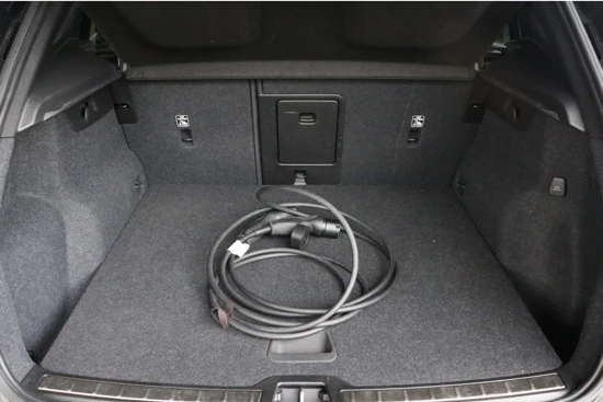 Volvo XC40 T5 Recharge Inscription | Harman Kardon | Adaptieve Cruise Control | Stoelverwarming voor+achter | Stuurwielverwarming | Camera