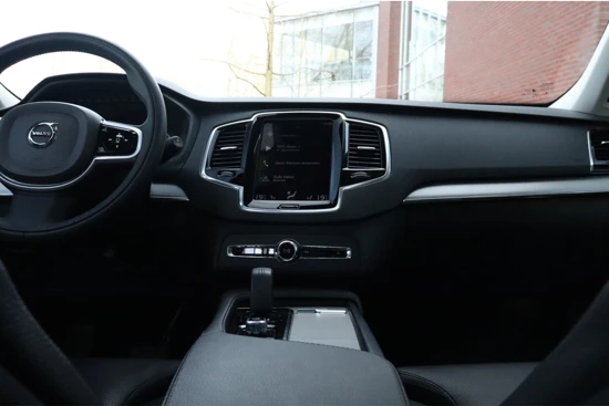 Volvo XC90 T8 AWD Recharge R-Design | Luchtvering | 360° Camera | Harman Kardon | Head-Up Display | Polestar Engineered | 22 Inch | Full LE