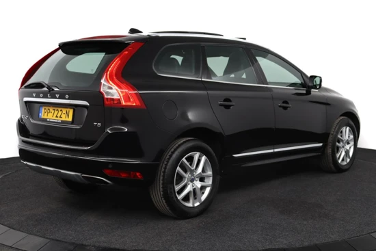 Volvo XC60 T5 FWD Polar +