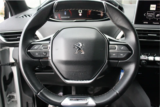 Peugeot 3008 1.2 PURETECH 130PK GT-LINE / NAVI / LEDER / XENON / CLIMA / LED / PDC / 19" LMV / CAMERA / BLUETOOTH / CRUISECONTROL / NIEUWSTAA