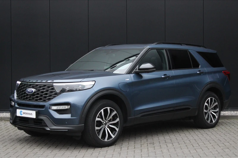 Ford Explorer 3.0 V6 PHEV ST-Line | TREKHAAK | BTW AUTO | MASSAGE STOELEN | STANDKACHEL | PANO-DAK | 360 CAM