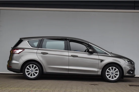 Ford S-Max 1.5 Titanium