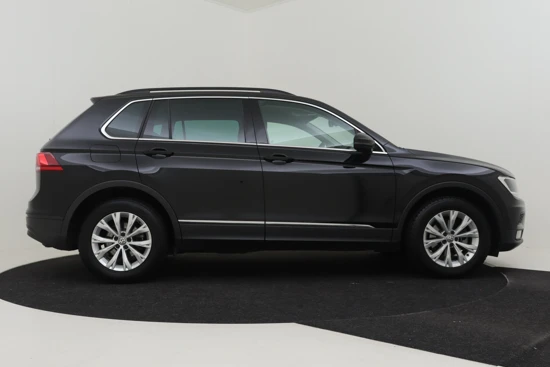 Volkswagen Tiguan 1.5 TSI 131pk Comfortline | 1e eigenaar | 100% dealeronderhouden | Adaptief cruise control | Trekhaak | spiegel pakket | Privacy