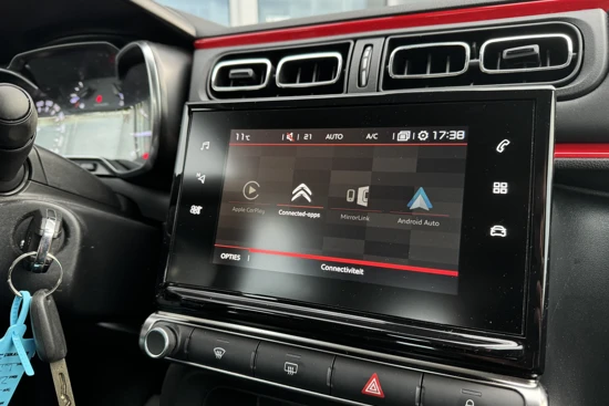 Citroën C3 1.2 PureTech Shine l Cimate control l Navigatie l Lichtmetalen velgen