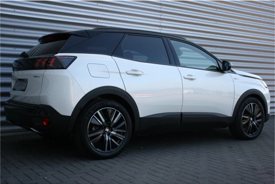 Peugeot 3008 1.6 HYBRID 225PK GT PACK BUSINESS AUTOMAAT / NAVI / CLIMA / AGR / PDC / 19" LMV / CAMERA / KEYLESS / FULL-LED / BLACK PACK / ADA