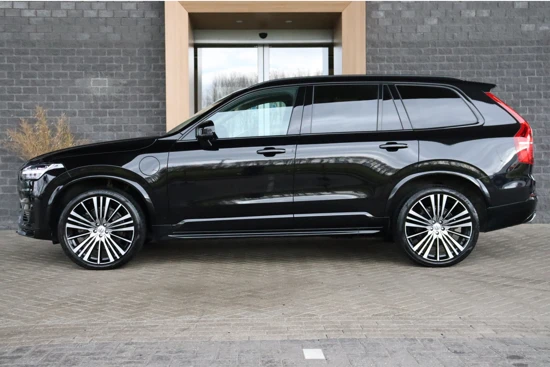 Volvo XC90 T8 AWD Recharge R-Design | Luchtvering | Harman Kardon | Schuifdak | 22 Inch | Stoel en Stuurwielverwarming | Parkeercamera | Ad