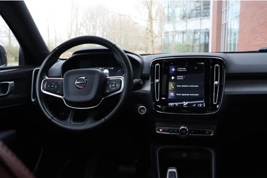 Volvo XC40 T5 Recharge Inscription | Schuifdak | Stoelverwarming voor+achter | Stuurwielverwarming | Standkachel met Volvo On Call App | Pa