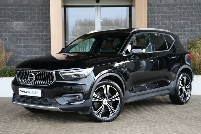 Volvo XC40 T5 Recharge Inscription | Schuifdak | Stoelverwarming voor+achter | Stuurwielverwarming | Standkachel met Volvo On Call App | Pa