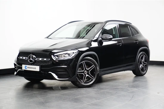 Mercedes-Benz GLA 180 AMG Line