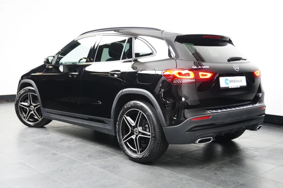 Mercedes-Benz GLA 180 AMG Line