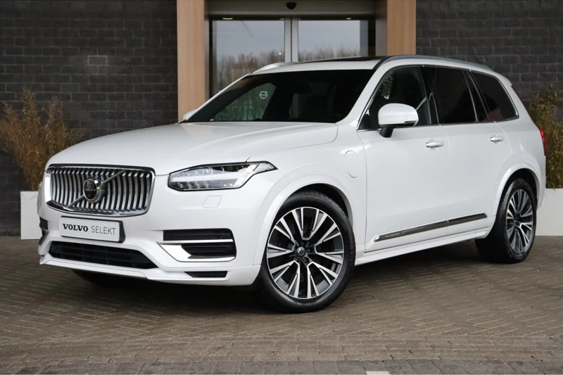 Volvo XC90 T8 AWD Recharge Inscription | Vol | Luchtvering | Bowers & Wilkins | Trekhaak | 360° Camera | Head-Up Display | Stoelverwarming