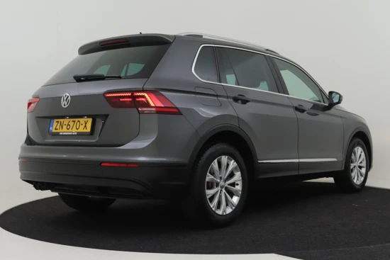 Volkswagen Tiguan 1.5 TSI 131pk Comfortline Business | 1e eigenaar | 100%dealeronderhouden | Adaptief cruise control | Navigatie | App connect | P