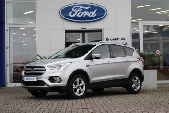 Ford Kuga 1.5 EcoBoost Cool & Connect | Trekhaak | Stoelverwarming | Navigatie | Parkeersensoren