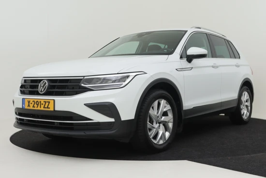 Volkswagen Tiguan 1.5 TSI Life 150pk DSG/AUT | Adaptief cruise control | Navigatie | Trekhaak | Stuur + Stoelverwarming | DAB radio | LED koplampe