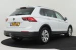 Volkswagen Tiguan 1.5 TSI Life 150pk DSG/AUT | Adaptief cruise control | Navigatie | Trekhaak | Stuur + Stoelverwarming | DAB radio | LED koplampe