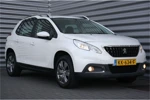 Peugeot 2008 1.2 PURETECH 110PK BLUE LION / NAVI / AIRCO / LED / PDC / 16" LMV / TREKHAAK / BLUETOOTH / CRUISECONTROL / NIEUWSTAAT !!