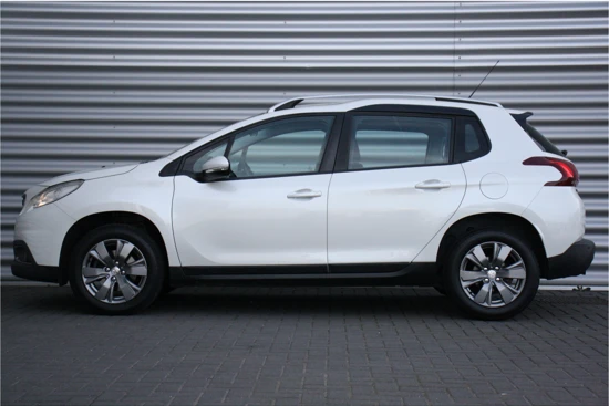 Peugeot 2008 1.2 PURETECH 110PK BLUE LION / NAVI / AIRCO / LED / PDC / 16" LMV / TREKHAAK / BLUETOOTH / CRUISECONTROL / NIEUWSTAAT !!