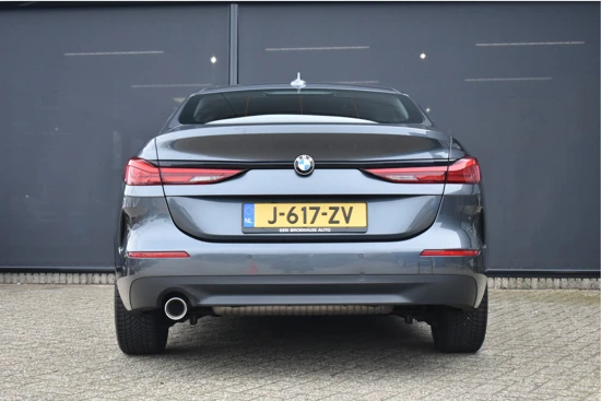 BMW 2 Serie Gran Coupé 218i Executive Edition | Navigatie | Dealeronderhouden | AllSeason | Full-LED | Parkeersensoren v/a | Cruise Control