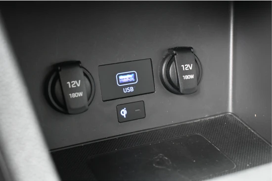 Hyundai i30 1.0 T-GDi MHEV Comfort Smart 120pk | Navigatie | Parkeersensoren | LED | Keyless-Entry | Regensensor | 16"LMV | !!