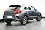 Volkswagen T-Roc 1.5 TSI 150PK DSG-7 R-Line | NAVIGATIE | TREKHAAK | CAMERA | STOELVERW.