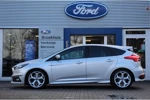 Ford Focus ST | SCHUIFDAK | RECARO LEDER/STOF | NAVI | CAMERA | CLIMA | CRUISE | PARK SENS | 18' LM. VELGEN