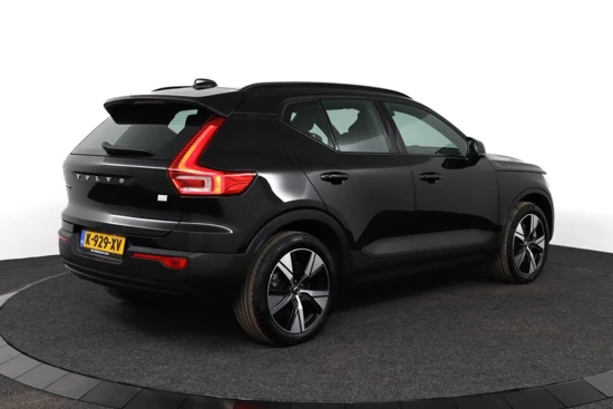 Volvo XC40 P8 AWD | Stoel & stuurwielverwarming | Adaptieve cruise control incl. BLIS | Semi elektrische trekhaak | Parkassist camera | Key