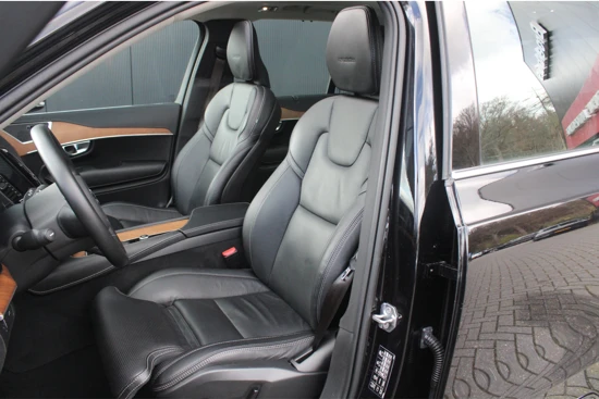 Volvo XC90 T5 AWD Inscription | 20'' | Panoramadak | Massage | Stoelkoeling | Trekhaak | Full LED | Adaptieve cruise | BLIS