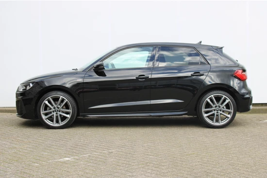 Audi A1 S line Edition One 35 TFSI 150 pk S-tronic | Camera | Navigatie | Stoelverwarming | 18"Lmv | Digitaal Dashboard