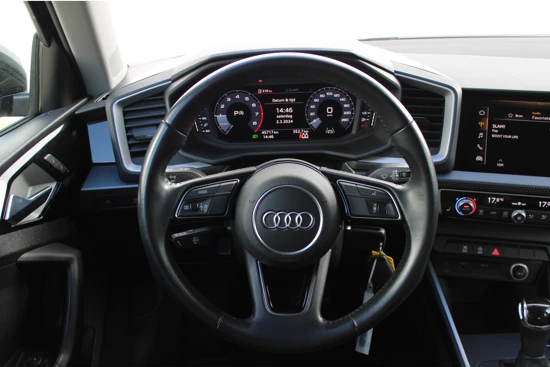 Audi A1 S line Edition One 35 TFSI 150 pk S-tronic | Camera | Navigatie | Stoelverwarming | 18"Lmv | Digitaal Dashboard