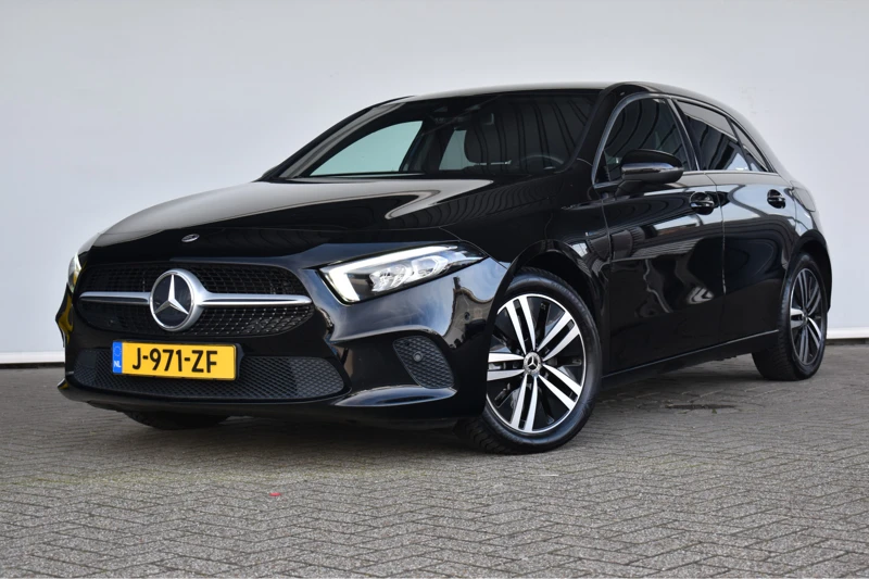 Mercedes-Benz A-Klasse 250 e Business Solution Luxury Limited