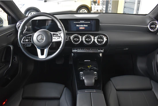 Mercedes-Benz A-Klasse 250 e Business Solution Luxury Limited