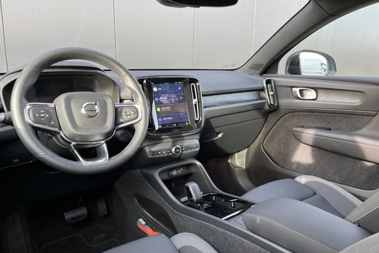 Volvo C40 Single Motor Plus 69 kWh | Harman/Kardon | Camera | Privacy Glass | Panoramadak | 20 Inch