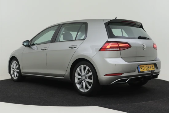 Volkswagen Golf 1.5 TSI 130PK Highline | Trekhaak | App-Connect | Achteruitrij camera | Volledig digitaal instrumentenpaneel | Adaptieve Cruise