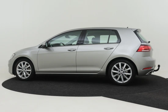 Volkswagen Golf 1.5 TSI 130PK Highline | Trekhaak | App-Connect | Achteruitrij camera | Volledig digitaal instrumentenpaneel | Adaptieve Cruise