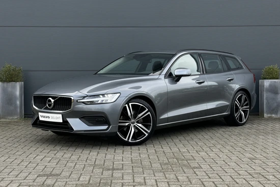 Volvo V60 2.0 B3 Momentum Advantage