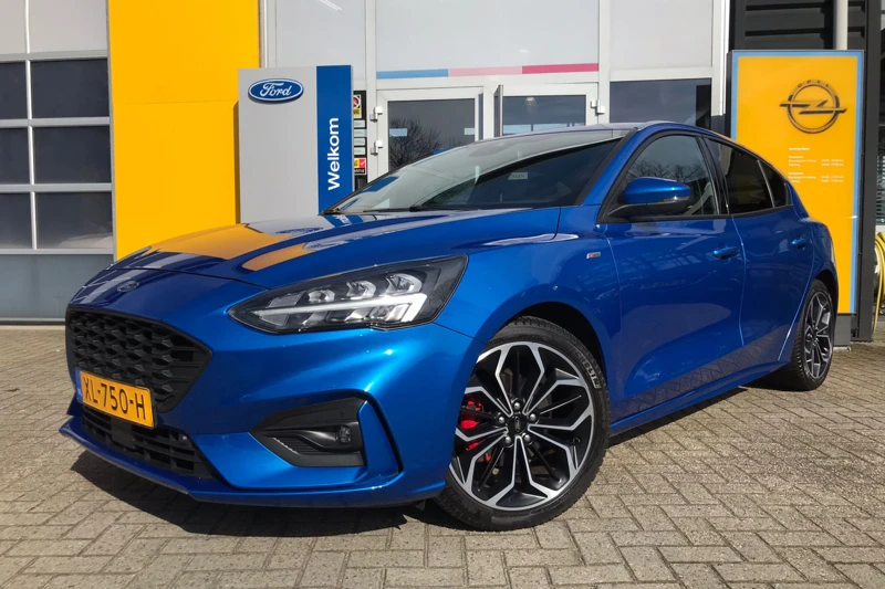 Ford Focus 1.0 ECOBOOST 125pk ST Line-X |NAVIGATIE| CLIMATE CONTROL| B&O SOUND| STUUR/STOEL EN VOORRUITVERWARMING| AFNB. TREKHAAK| LED KOPL