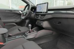 Ford Focus Wagon 1.0 125 pk Hybrid ST Line X | 18" Lichtmetalen velgen | Driver Assistance Pack | Panoramadak (elektrisch te openen)