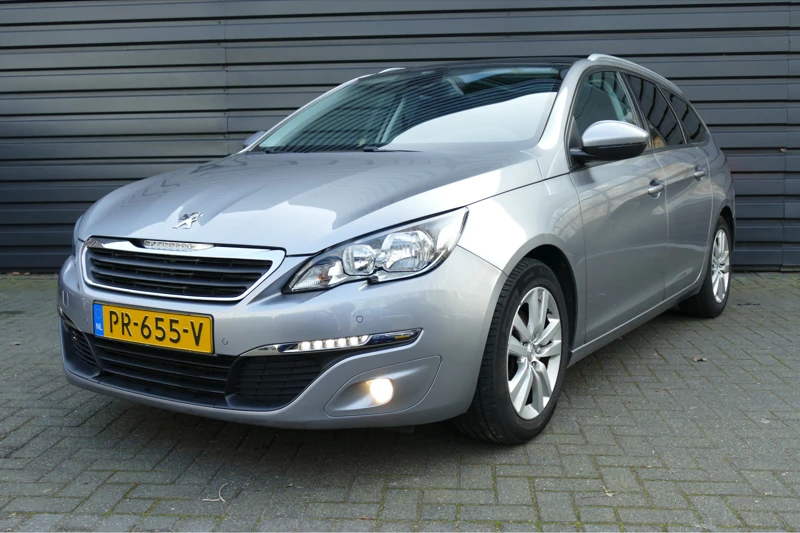 Peugeot 308 SW 1.2 PURETECH 110PK BLUE LION / NAVI / LED / PDC / 16"LMV / CLIMA / PANO.DAK / BLUETOOTH / CRUISENCONTROL / 2E EIGENAAR / NIEU