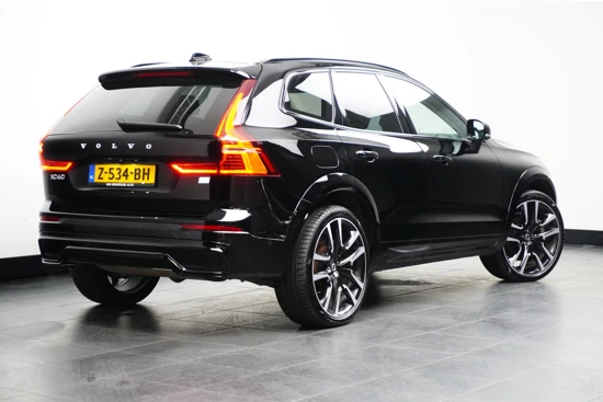 Volvo XC60 Recharge T6 AWD Ultimate Bright | Harman/ Kardon | Adaptieve Cruise | 22" | Trekhaak | HUD |