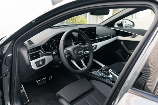 Audi A4 Avant 35 TFSI S edition Competition