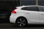 Volvo V40 T3 R-Design / Polar + Sport | Camera | Standkachel | Panoramadak | Harman/Kardon | Leder | Getint glas | 17 Inch