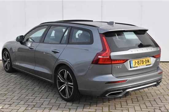 Volvo V60 T4 R-Design #Panorama #PilotAssist #Standkachel