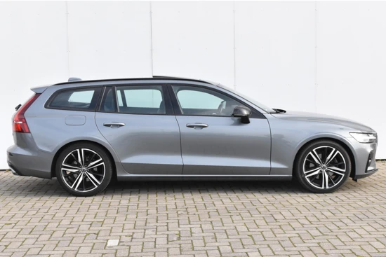 Volvo V60 T4 R-Design #Panorama #PilotAssist #Standkachel