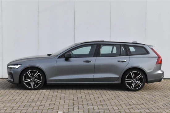 Volvo V60 T4 R-Design #Panorama #PilotAssist #Standkachel