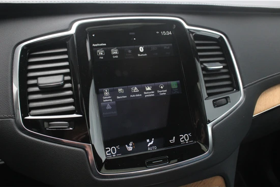 Volvo XC90 T8 Recharge Inscription | Panoramadak | Harman Kardon | 360 Camera | Trekhaak | Getint glas