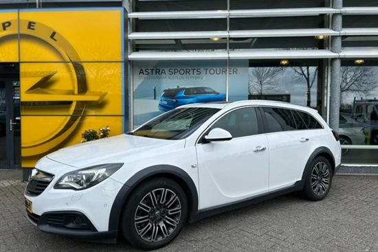 Opel Insignia Sports Tourer 2.0 T Cosmo 4x4