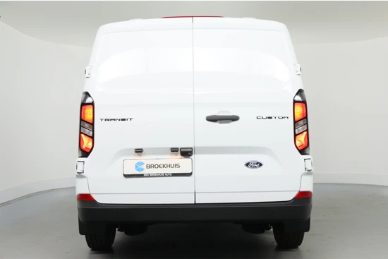 Ford Transit Custom 320 2.0 TDCI L2H1 Trend Automaat | LED | Camera | Navi By App | ECC | Voorruit Verwarming | Parkeersensoren V+A