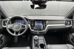 Volvo V60 B4 (Mild Hybrid) Plus Dark | Adaptive Cruise | Camera | BLIS | Keyless | Sportstoelen | Elektrische Voorstoelen