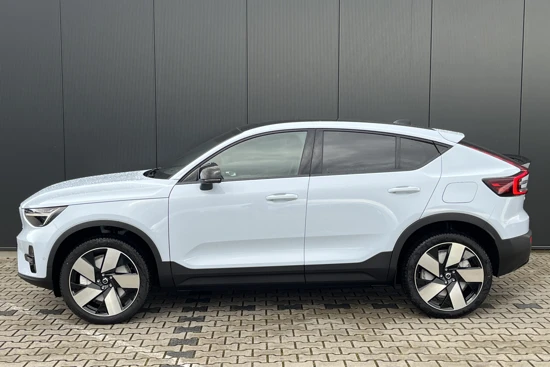 Volvo C40 Single Motor Extended Range Ultimate 82 kWh | 4,99% Financial Lease ! | Van €65.200 naar € 62.440! | Direct Leverbaar! | 360° Ca