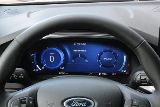 Ford Focus Wagon 1.0 EcoBoost Hybrid Titanium X | Camera | Stuur- en stoelverwarming | Keyless | CarPlay